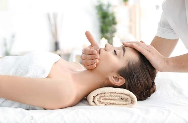 Masaż Geisha Glow – Sekret Japońskiej Pielęgnacji dla Promiennej Cery.